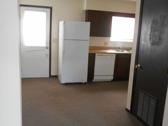 3rd image of 59 Wildwood Dr APT 101