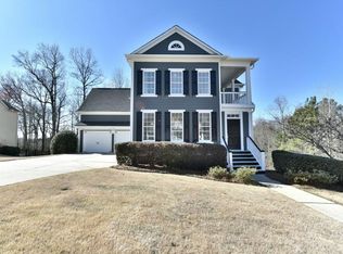 5871 Peacock Ln, Hoschton, GA 30548