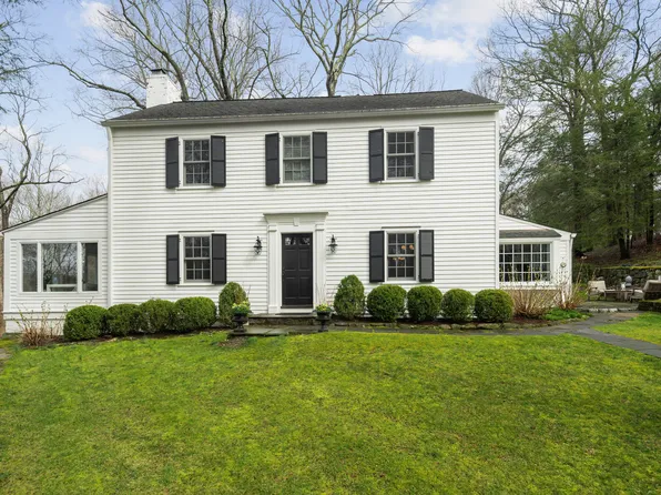 156 Mariomi Road, New Canaan, CT 06840