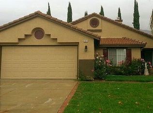 29370 Gold Buckle Rd, Highland, CA 92346