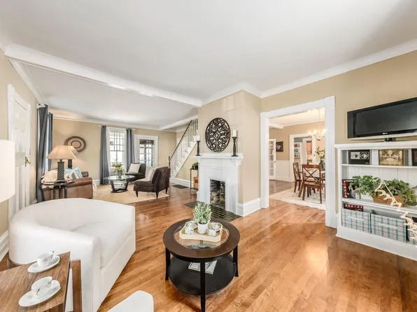 1532 Alice STREET, Wauwatosa, WI 53213