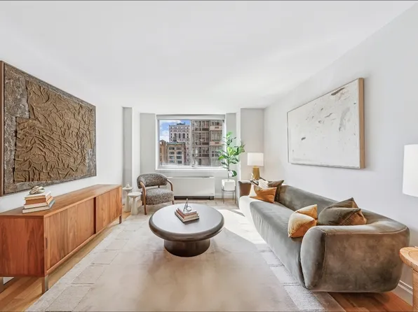 776 Sixth Avenue image 38 of 40