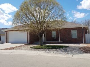 1213 S 15th St, Artesia, NM 88210