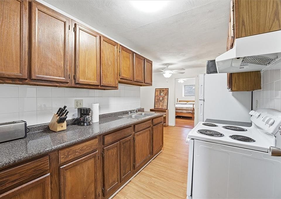 1st image of 420 Woodward Rd APT 5