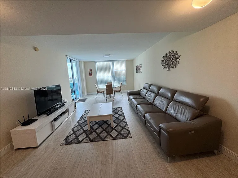 2641 N Flamingo Rd #1001N — Photo 60