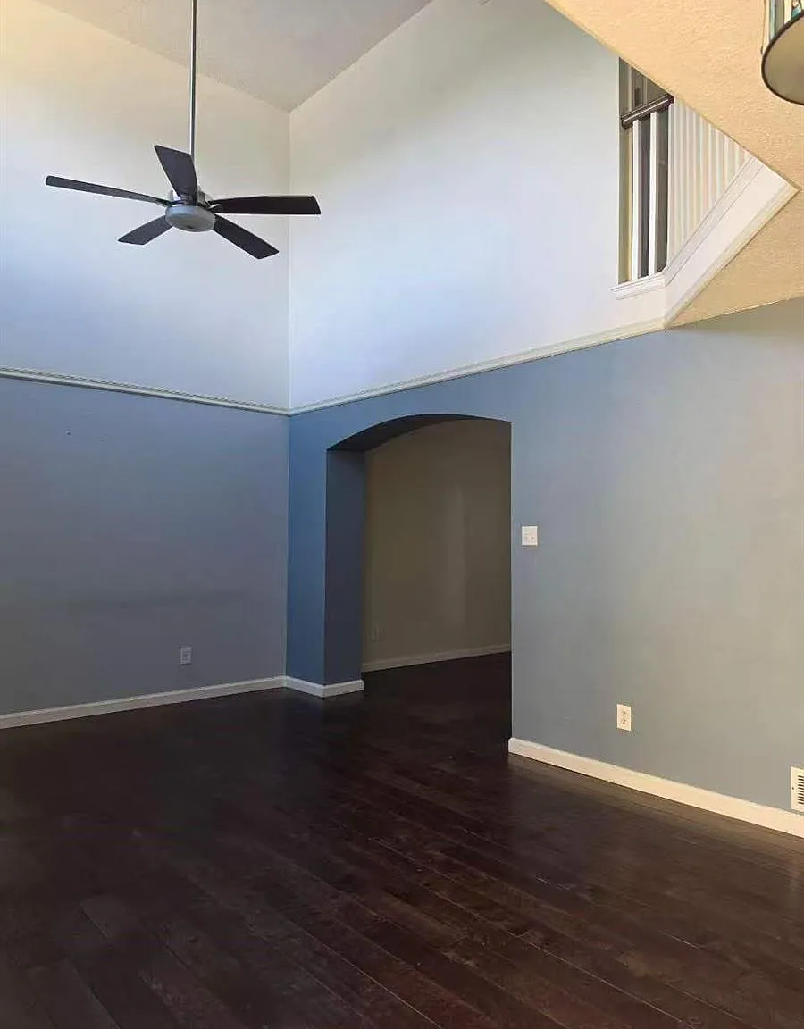 5 bed, 3.5 bath, 3000 sqft, $3,300 — Photo 3