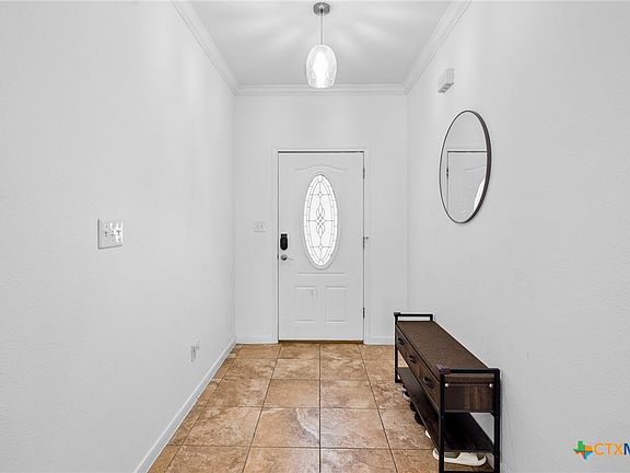 4th image of 608 Mason Cir