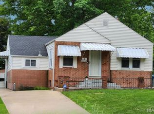 7700 Horatio Dr, Saint Louis, MO 63121