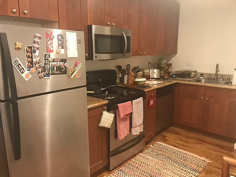 820 Casanova Ave — Photo 5