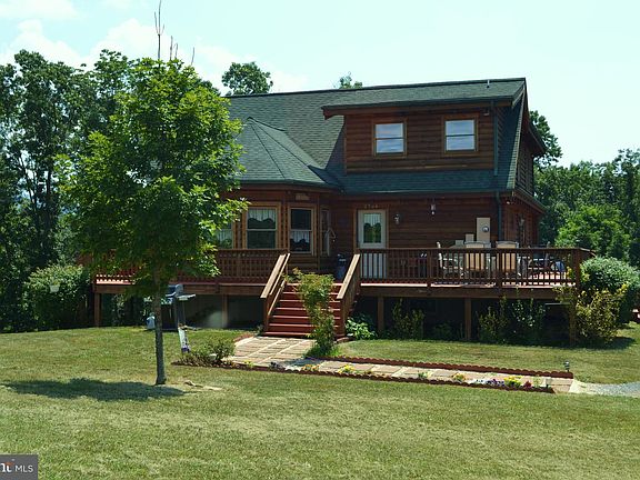 4th image of 2764 Riverview Dr