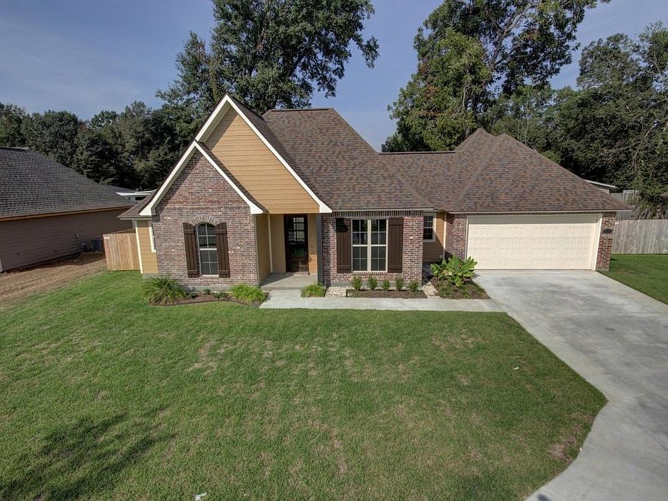 1st image of 100 Lombard Dr