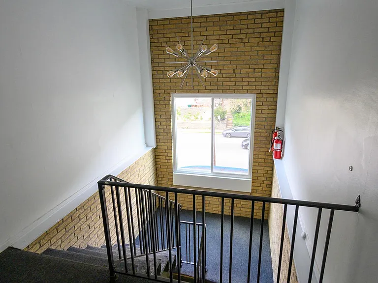 778 Delta Ave #H — Photo 10