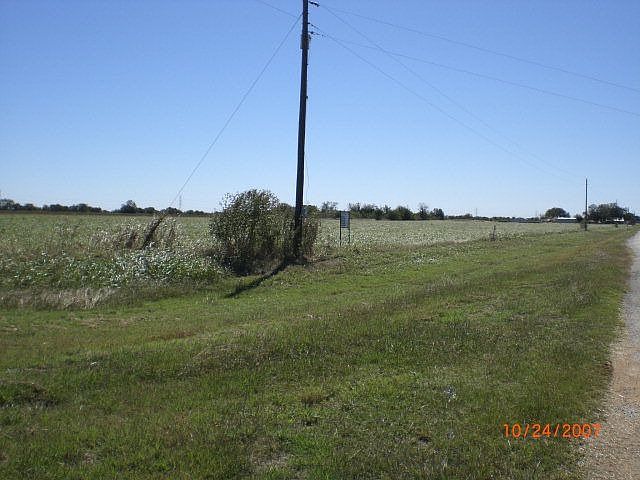 2nd image of 9453 Huber Rd