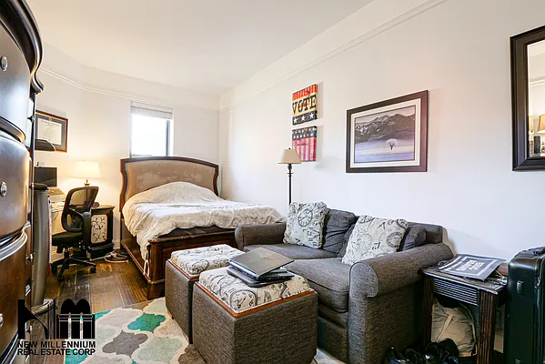 Rented by NMRE | media 5