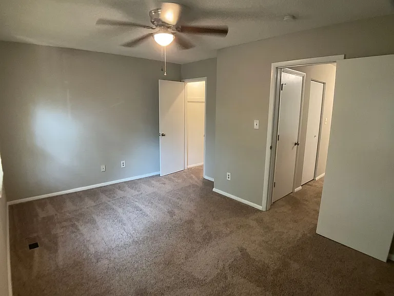 13 Astor Ct #.0 — Photo 19