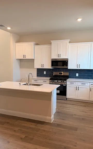 4540 Community Ct — Photo 4