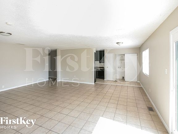 4th image of 8819 Timberwood Dr