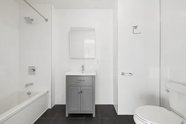 Rented by Corcoran | media 25