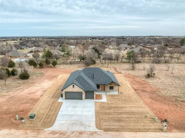 1926 Cattle Dr, Guthrie, OK 73044