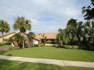 2571 Deer Creek Lakes Dr, Deerfield Beach, FL 33442