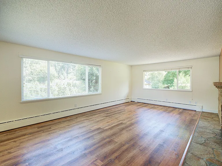 18021 Issaquah Hobart Rd SE — Photo 19