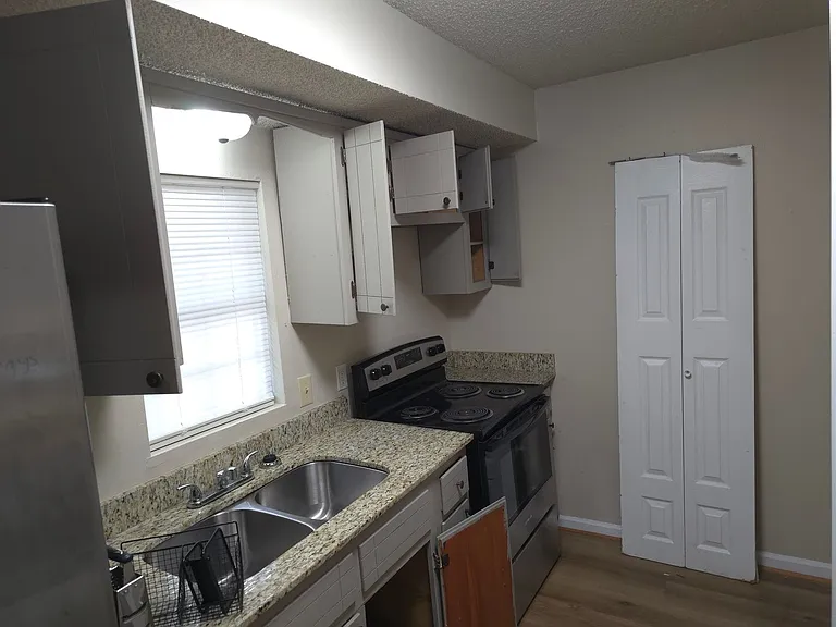 812-2 Shady Heights Rd — Photo 9