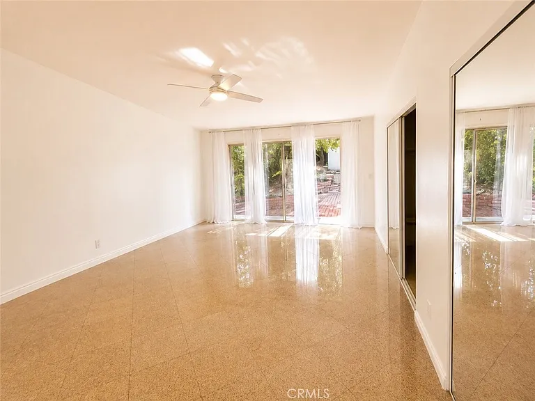 24010 Hatteras St — Photo 11