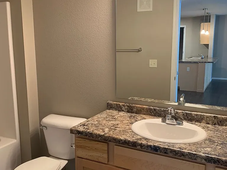 Aspen Trail Apartments — Photo 137
