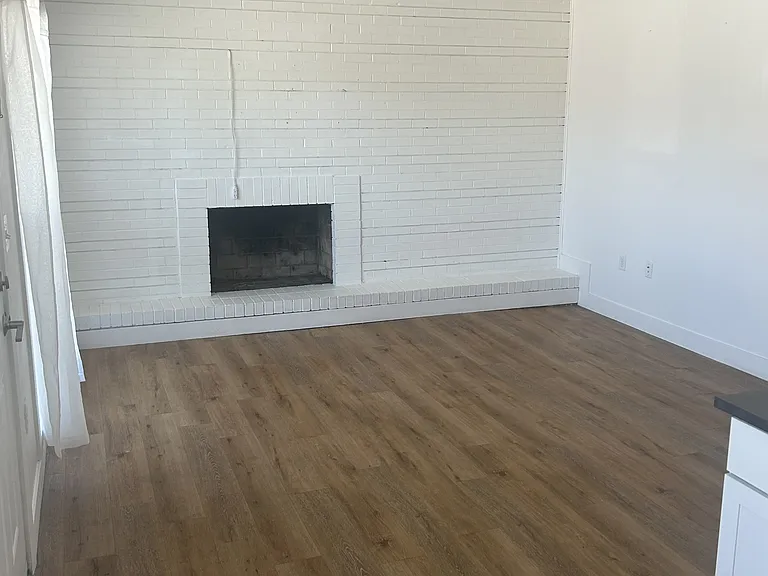 1063 N 100 W #1 — Photo 3