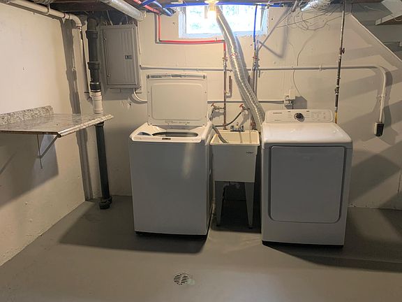Basement with washer and dryer