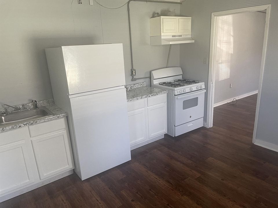 2nd image of 1304 Southern Ave