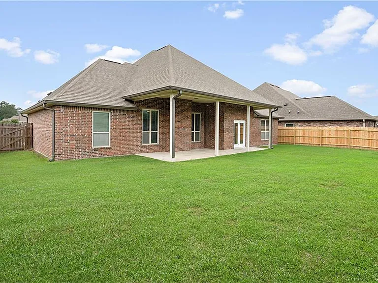 400 Walter Ln — Photo 22