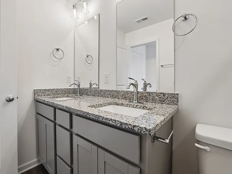 7608 Nightingale Ct — Photo 24