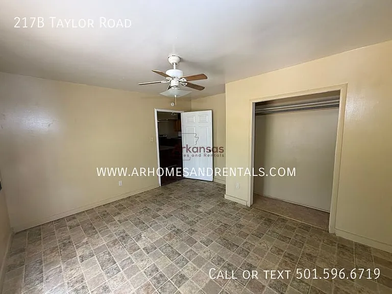 217B Taylor Rd — Photo 8