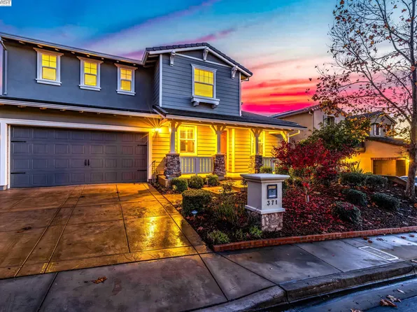 371 Drummond Dr, Hayward, CA 94542