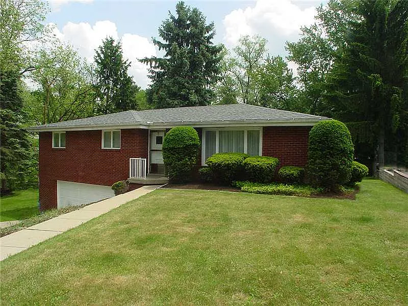 107 Terry Dr photo 1