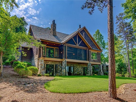 2nd image of 117 Huntingwood Ct