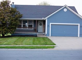505 W 4th St, Wellsville, KS 66092