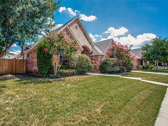 2nd image of 7912 Forest Lakes Ct