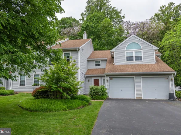 484 Cedar Hollow Dr, Yardley, PA 19067