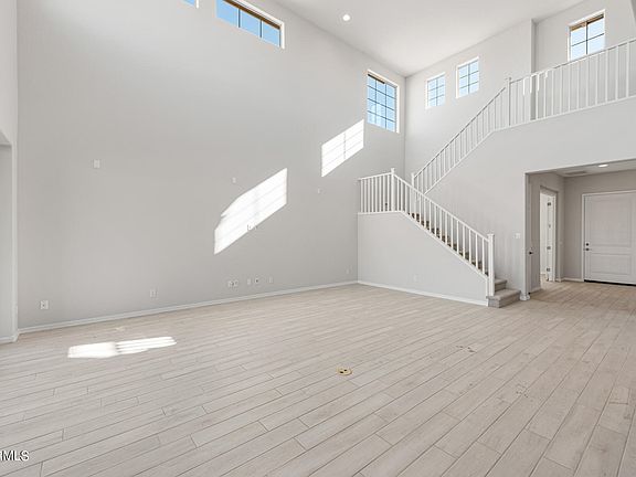 3rd image of 22492 E ORCHARD Lane