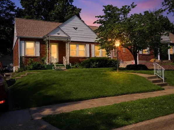 9007 Osage Ln, Saint Louis, MO 63114