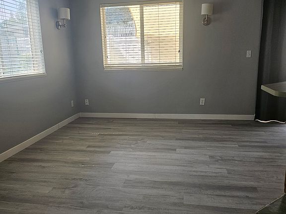 5th image of 6894 S Florentine Way
