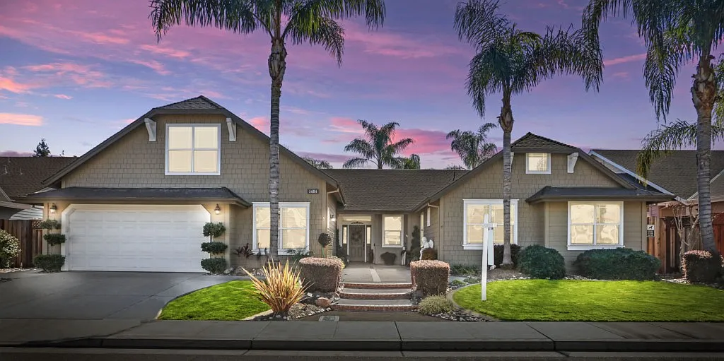 1484 Roger Dr photo 1