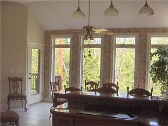 Breakfast Room