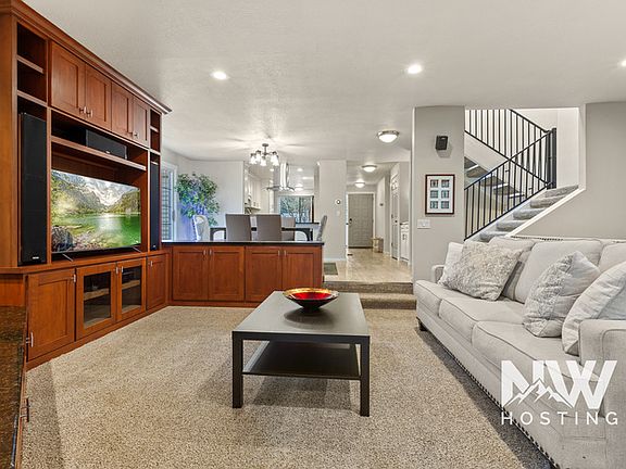 2nd image of 21392 N Circle Rd Unit 6