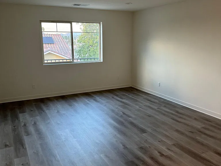 743 Anastasia Ct — Photo 10