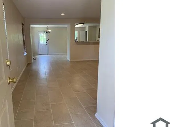 2207 Terrell Dr, Grand Prairie, TX 75052