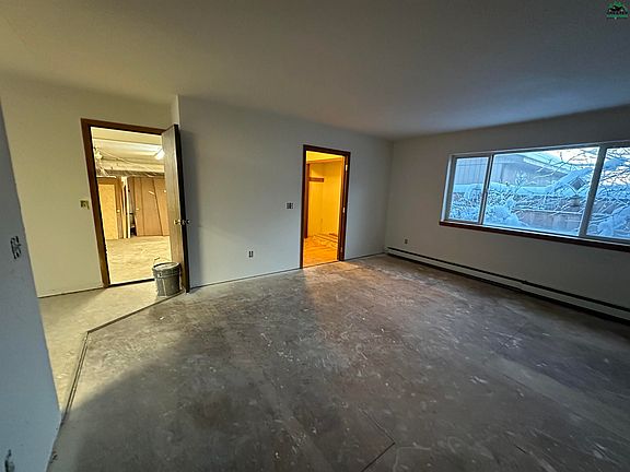 3rd image of 2804 Rickert St