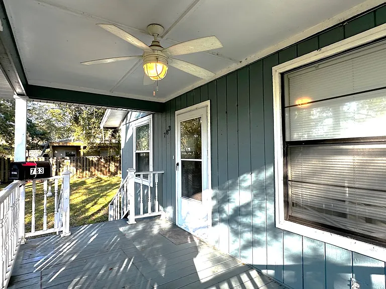 783 Kenneth Ct — Photo 4